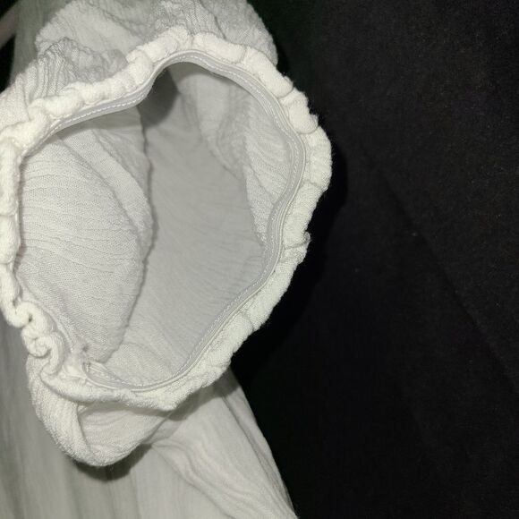 Tempted White Embroidered Dress Size S - Picture 10 of 11